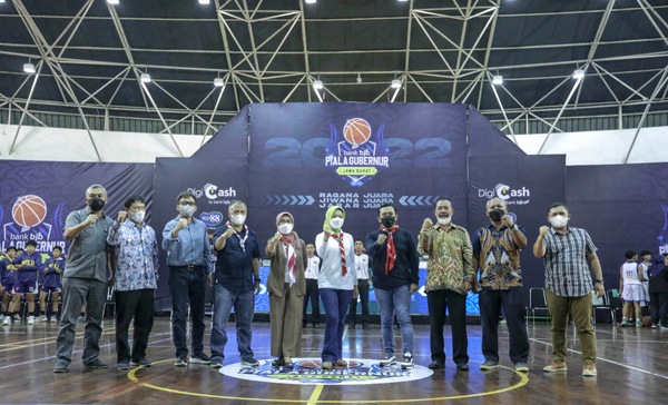 Dedi Supandi dalam pembukaan Piala Gubernur Jabar 2022 di Sport Jabar